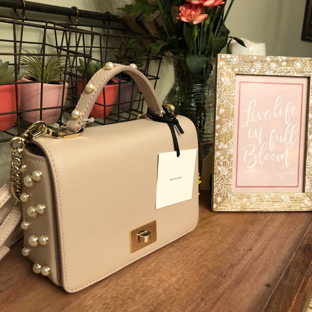 kate spade maisie crossbody, light beige- USED
